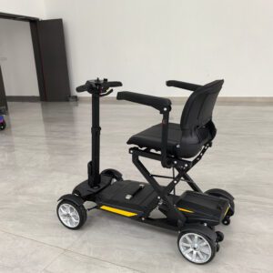 Hermes - Scooter eléctrico ligero con plegado automático - Imagen 2